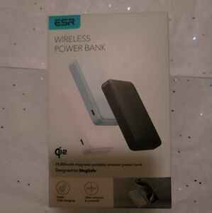 ESR Wireless Power Bank New!!